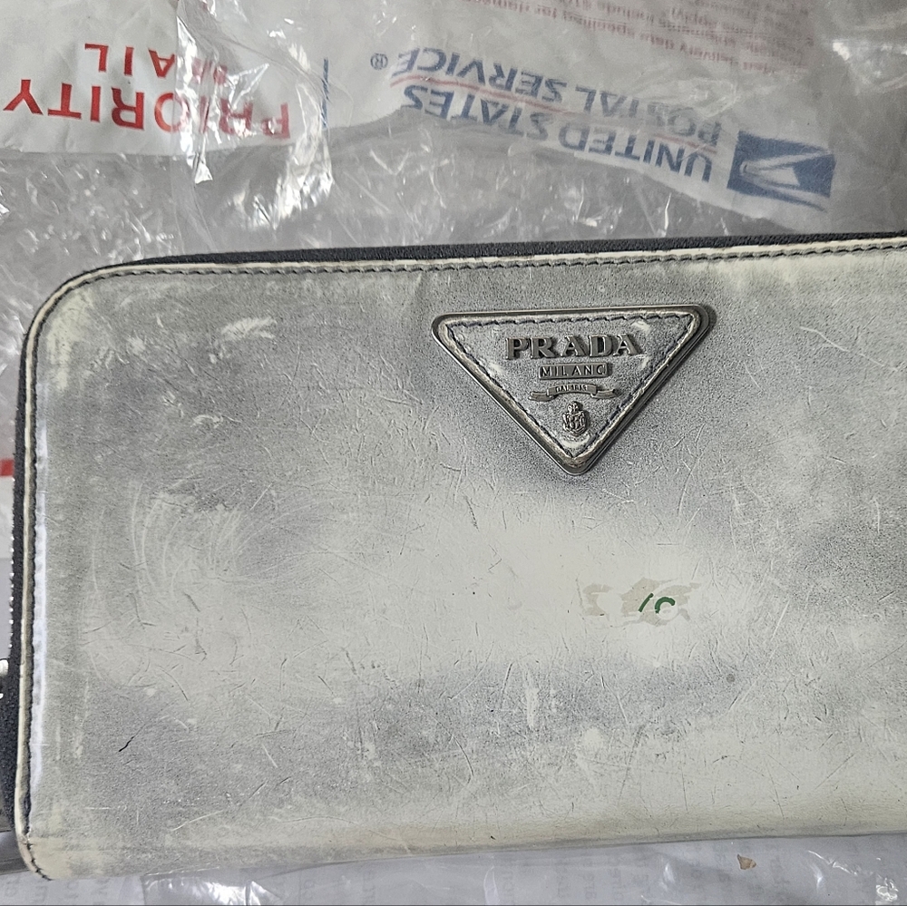 *AS IS* PRADA ZIPPY WALLET **AS IS**